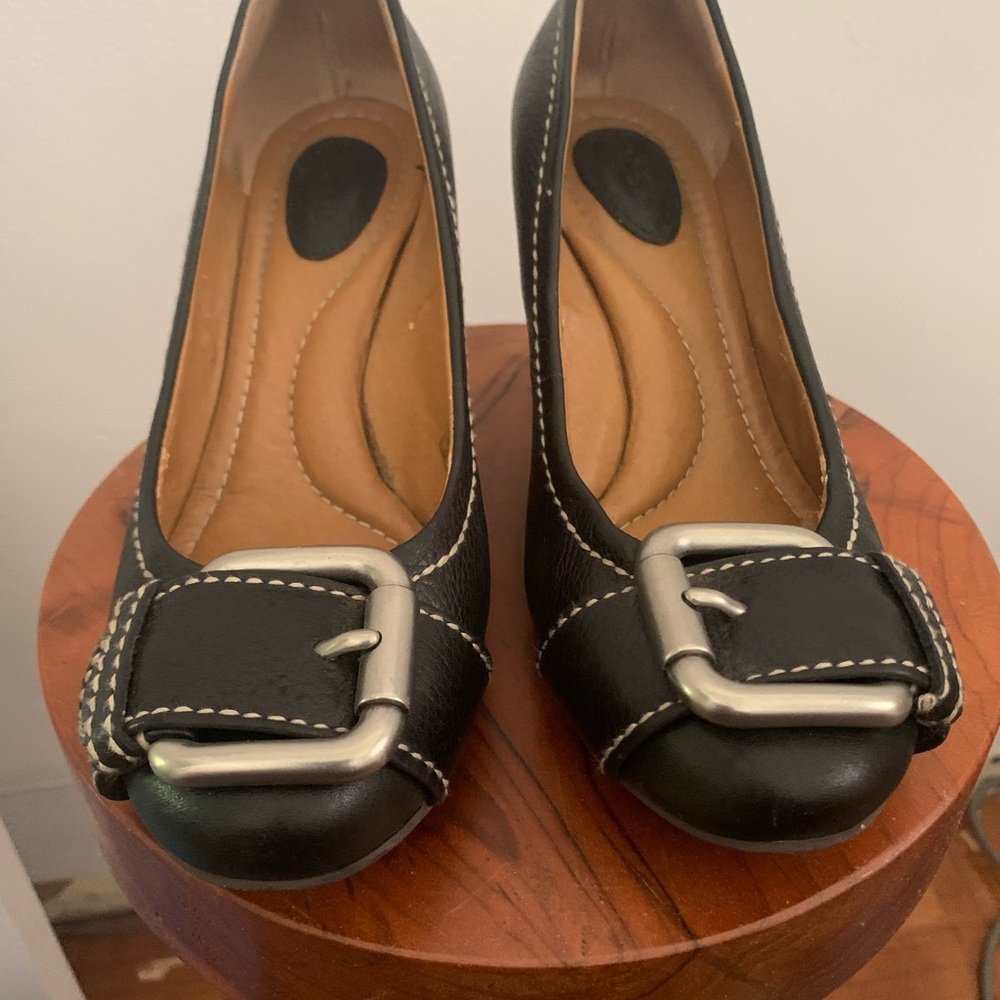 Fossil Black Leather Buckle Accent Heels